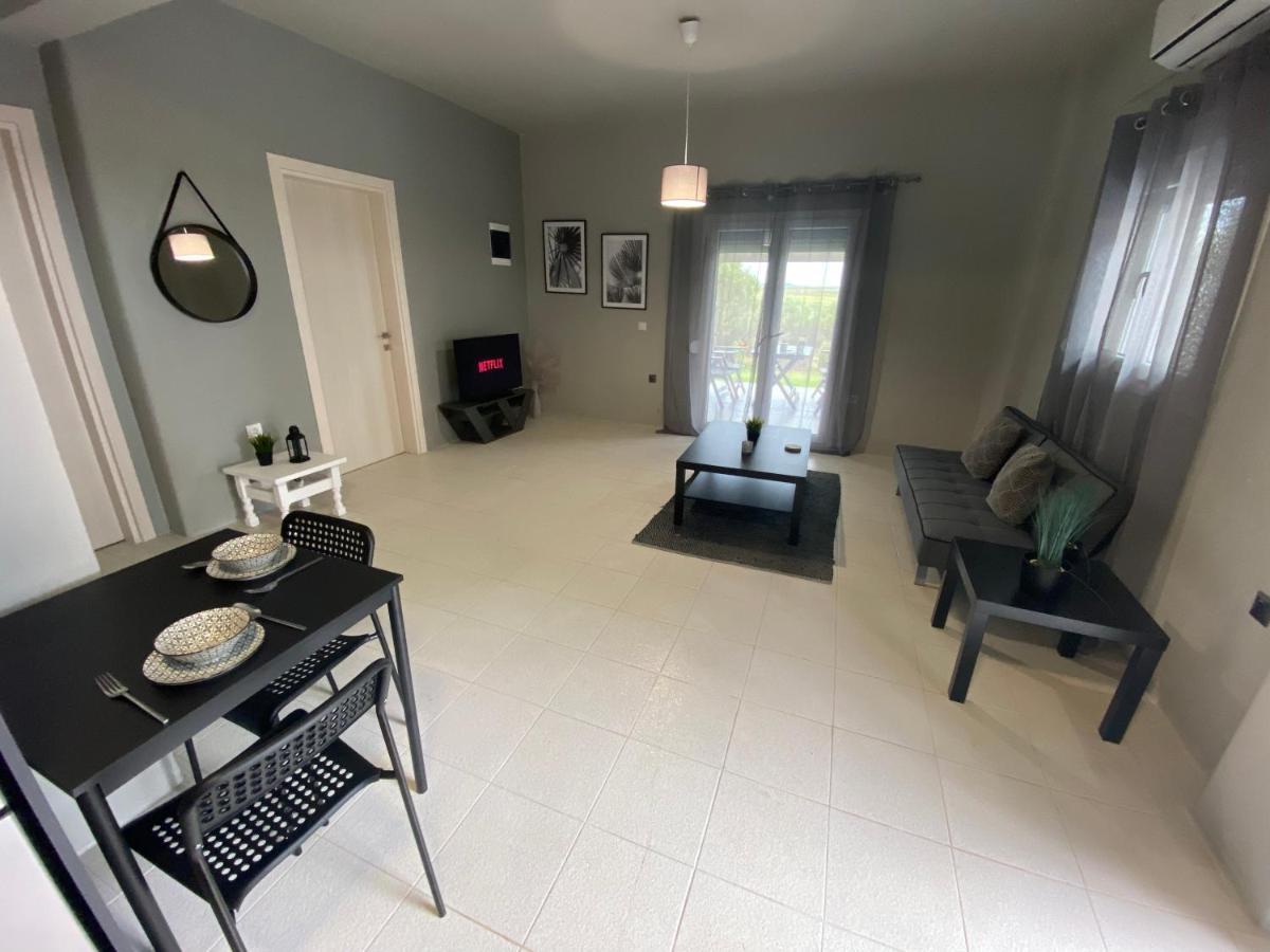 Mediterranean Escape Flogita Exterior photo